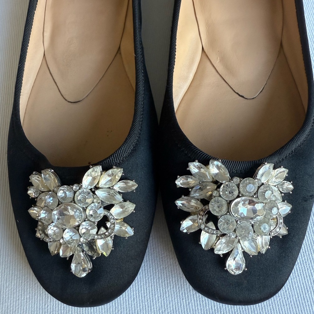 Badgley Mischka Black Flats with Crystal Accents - Picture 2 of 7